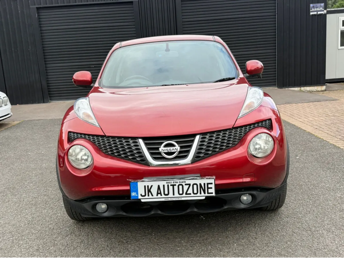 Nissan Juke 1.6 AUTO 5DR - Image 2
