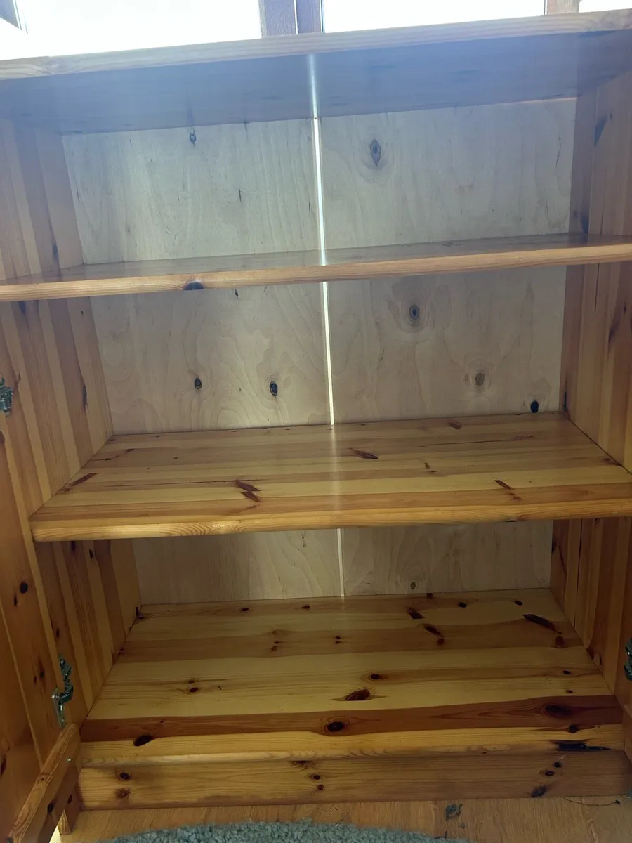 Wooden cabinet - Image 3