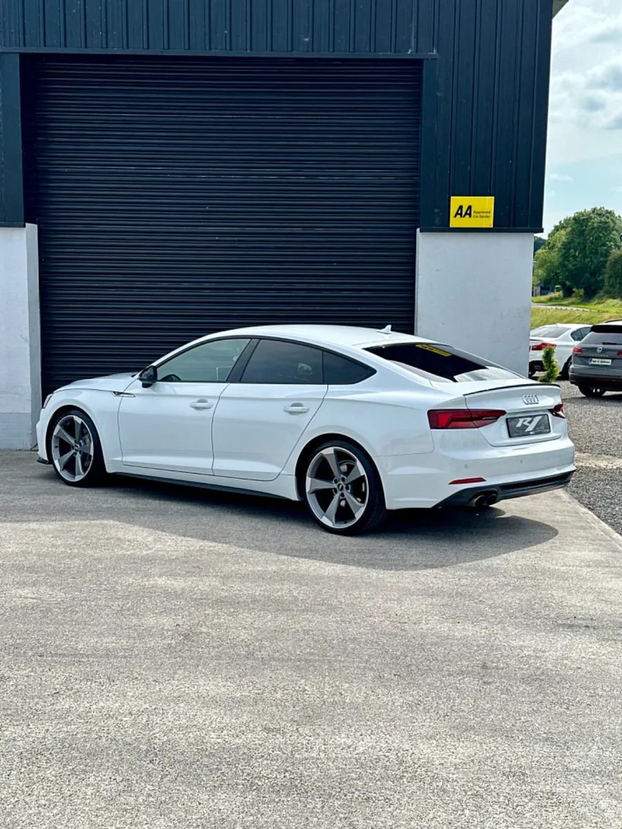 2019 AUDI A5 SLINE AUTO BLACK EDITION - Image 4