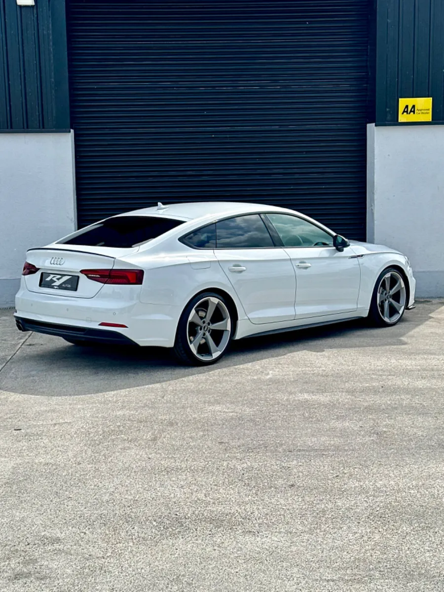 2019 AUDI A5 SLINE AUTO BLACK EDITION - Image 3