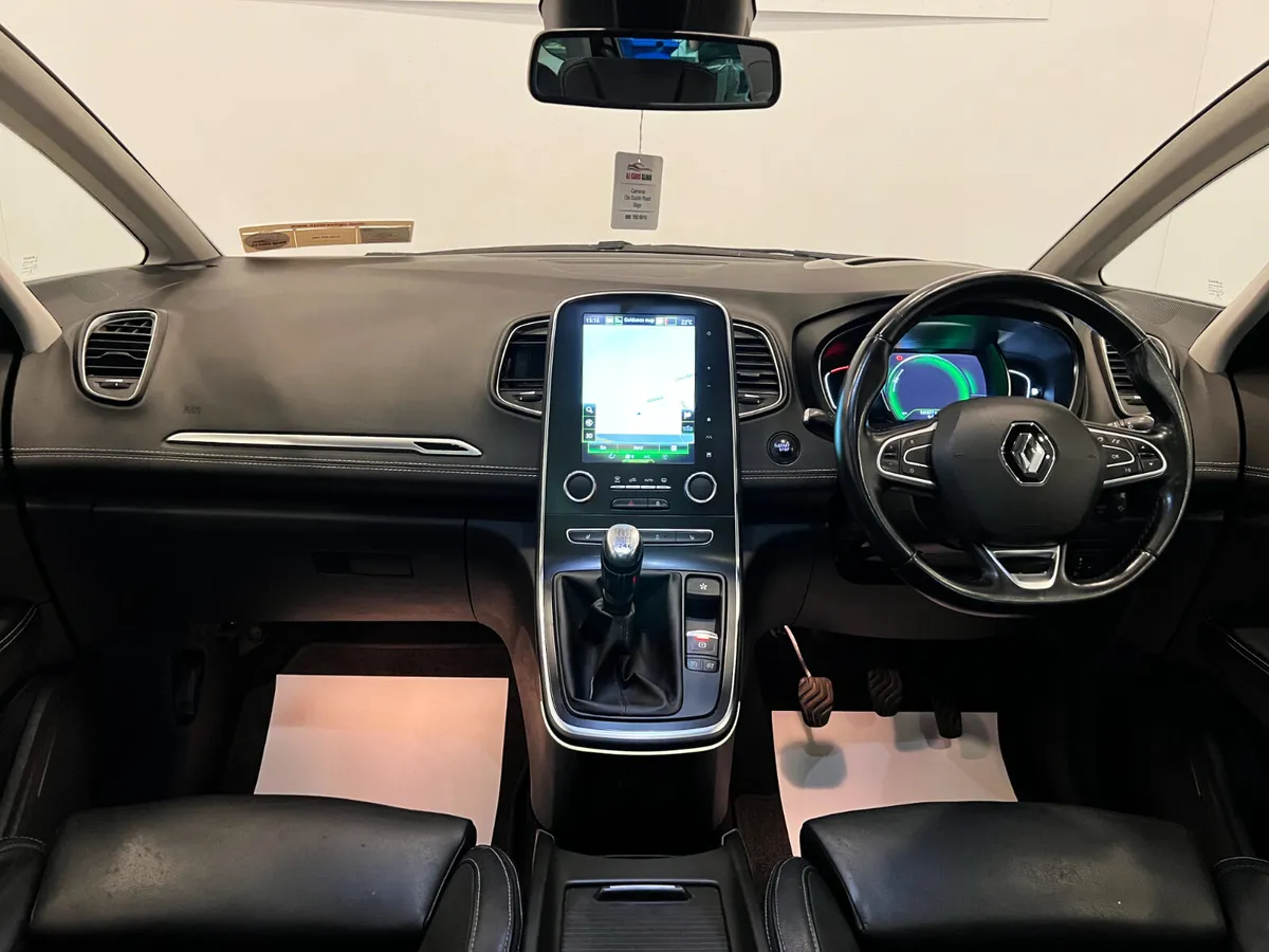 FULLY LOADED RENAULT GRAND SCENIC SIGNATURE 2019 - Image 4