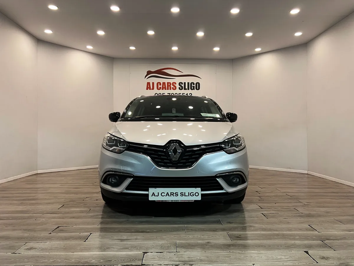 FULLY LOADED RENAULT GRAND SCENIC SIGNATURE 2019 - Image 3