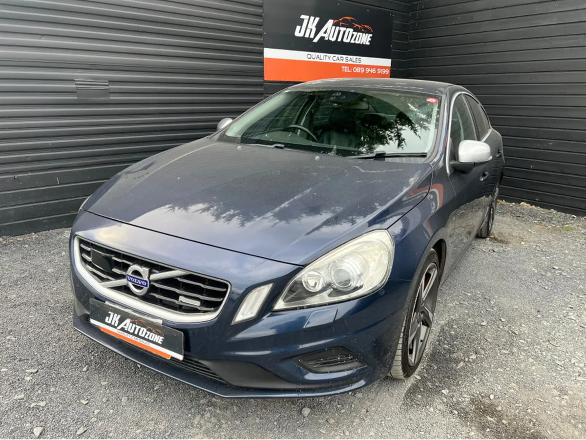 Volvo S60 1.6 T4 R-DESIGN AUTO - Image 3