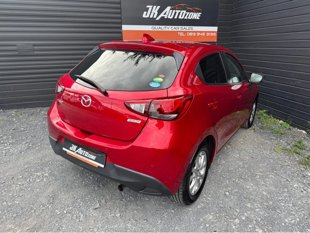 Mazda Demio 1.3 COMFORT  SPORT AUTO - Image 4