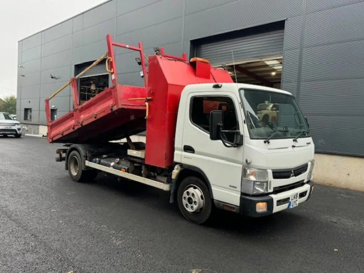 2018 Mitsubishi Canter / Fuso 7.5 Ton Tipper - Image 2
