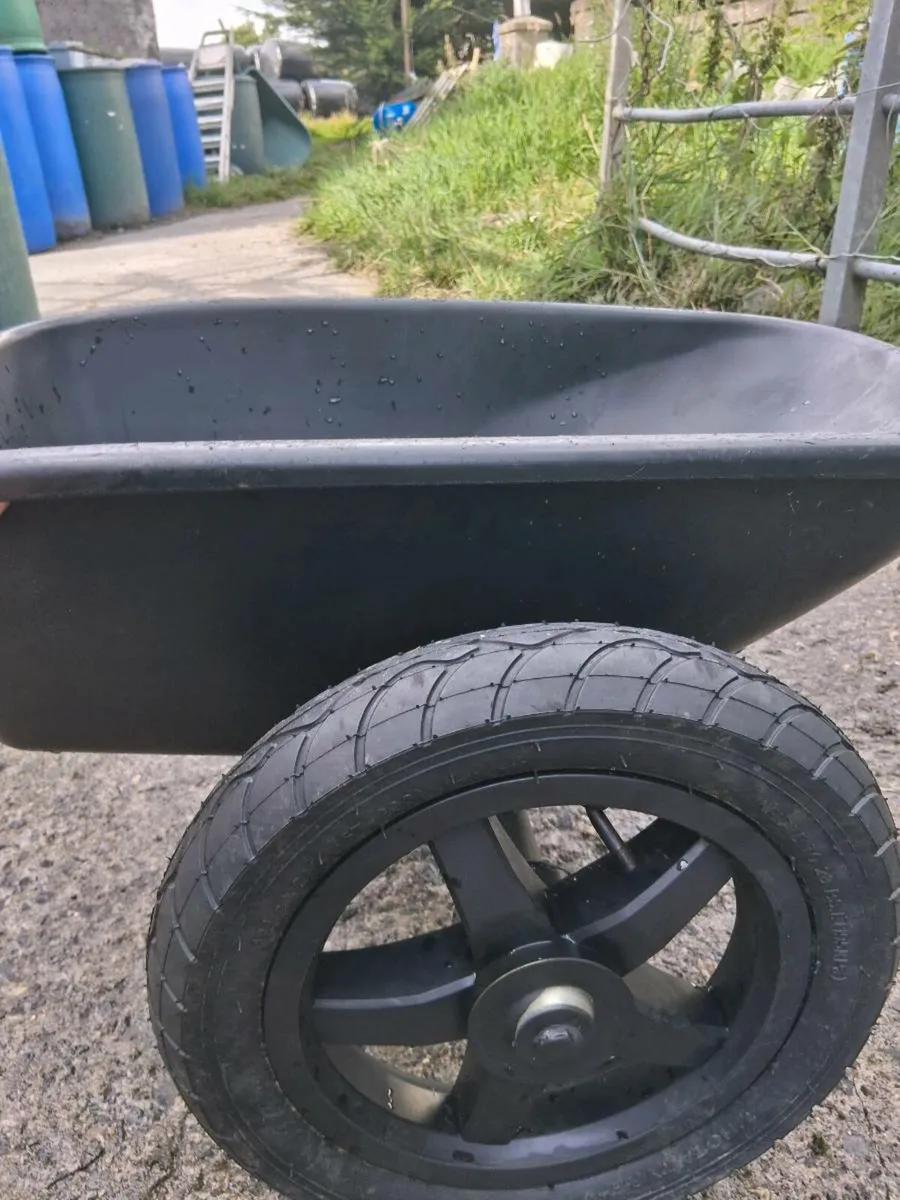 2nd hand kids berg trailer - Image 1
