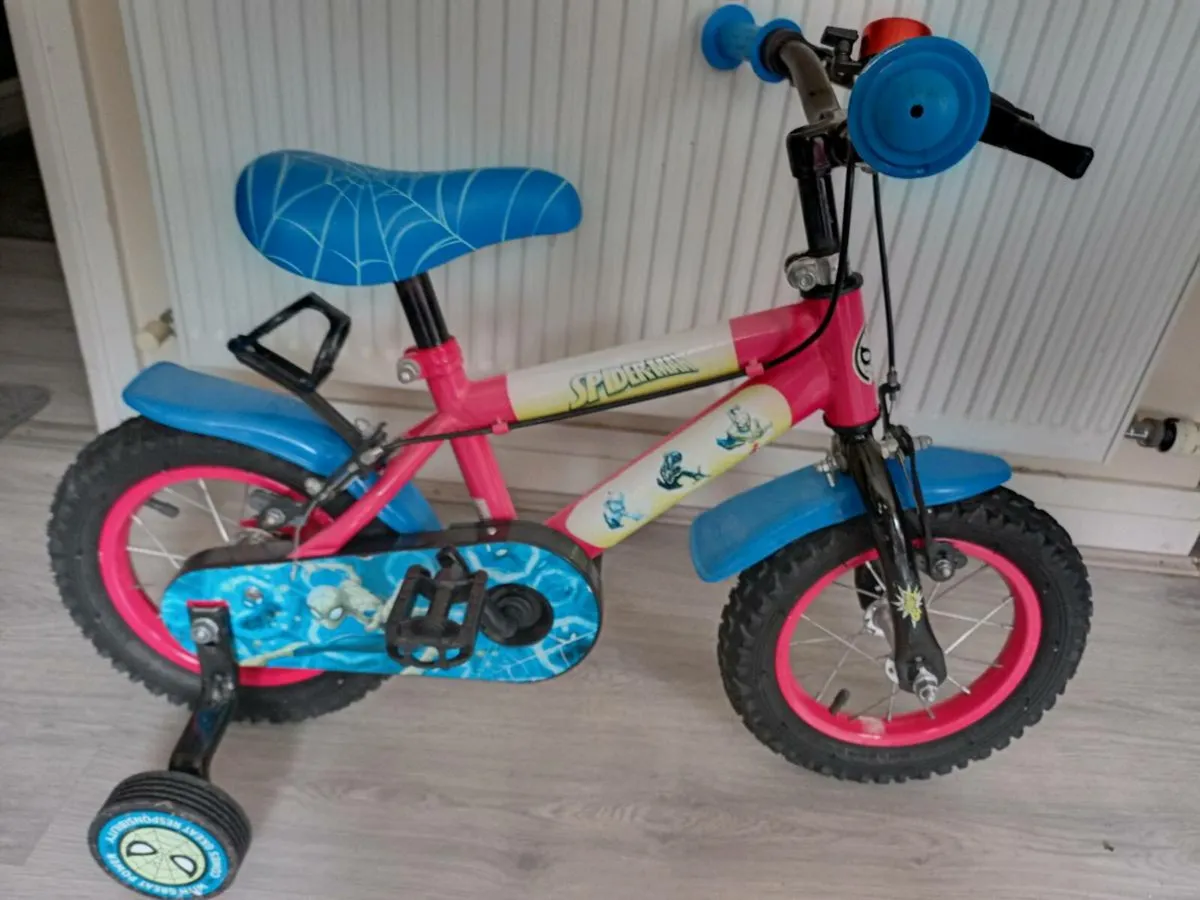 Kids spider man bike size 12 inch wheels - Image 1