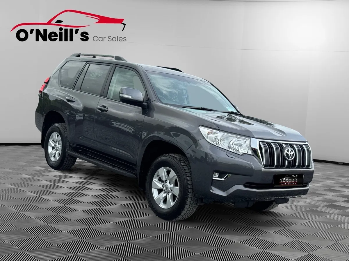 Toyota Land Cruiser 2024  LWB AUTO 5 SEATS - Image 2
