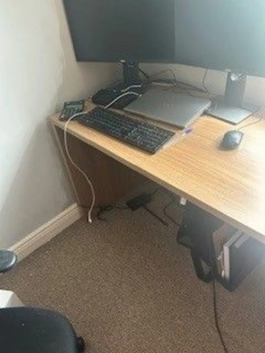Home office Desk - Image 3