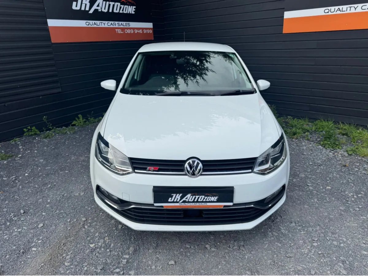 Volkswagen Polo 1.2 TSI AUTO 5DR - Image 2