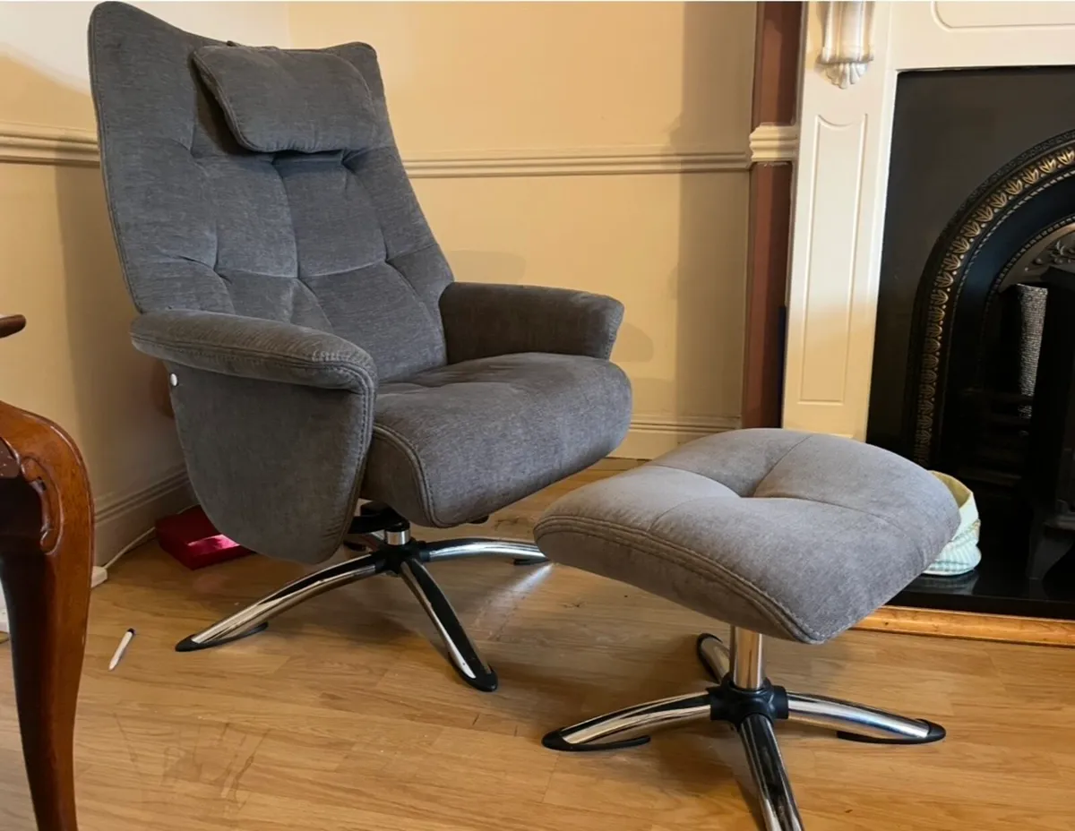 Grey two seater recliner - Image 4
