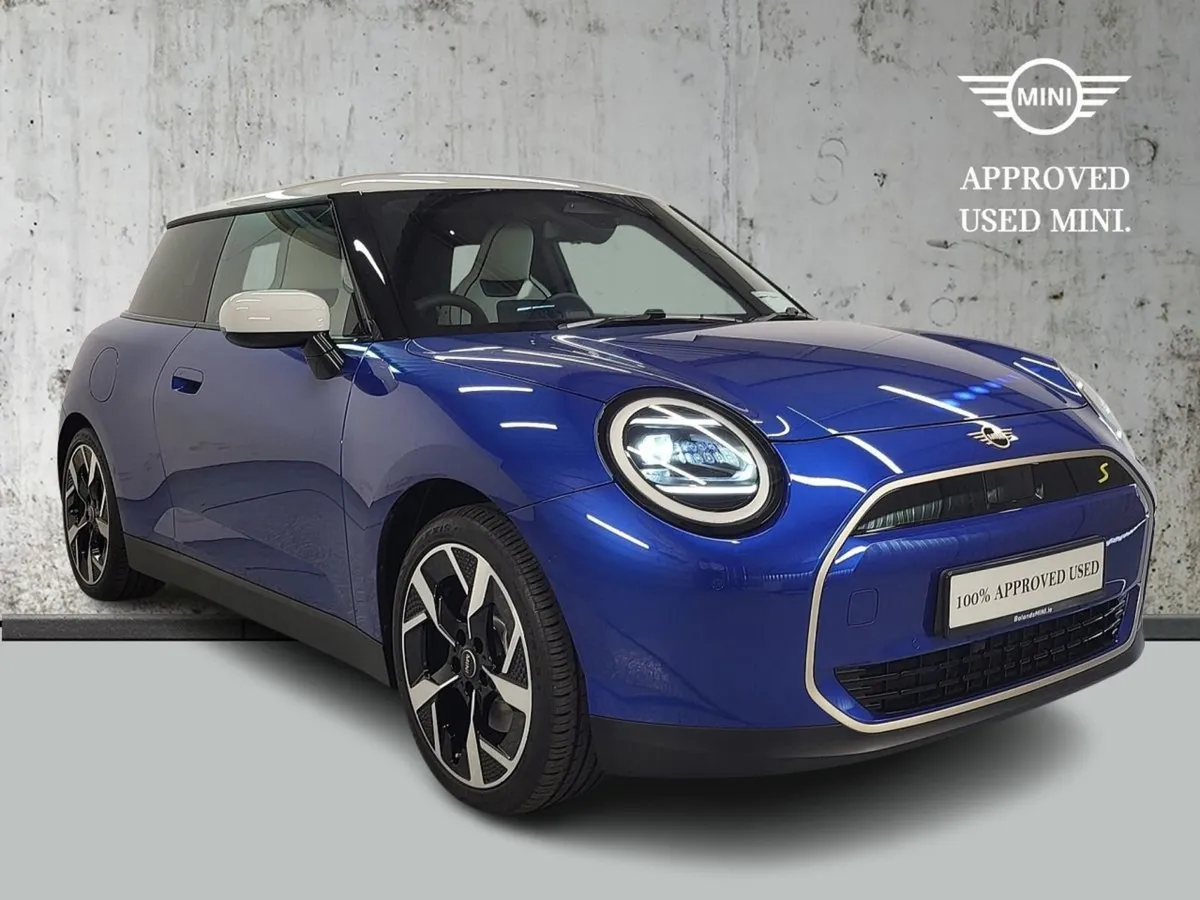 MINI Cooper Cooper SE Classic - Image 1