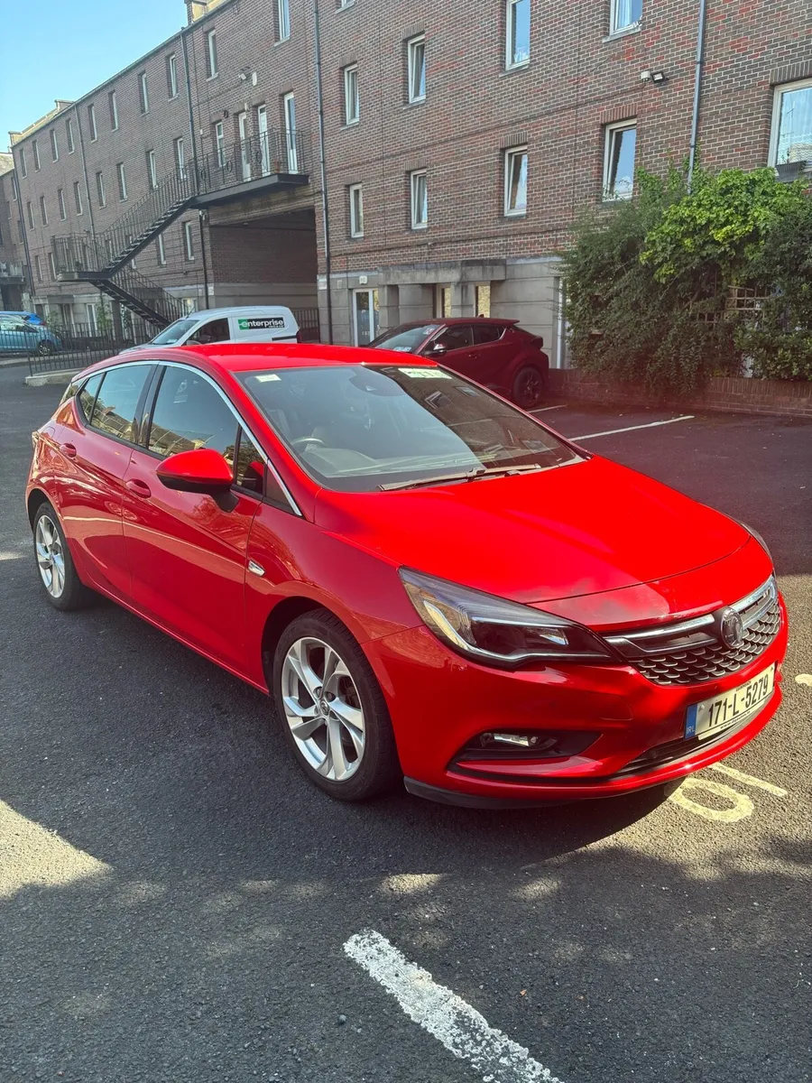 Vauxhall Astra 2017 1.6 Diesel - Image 1