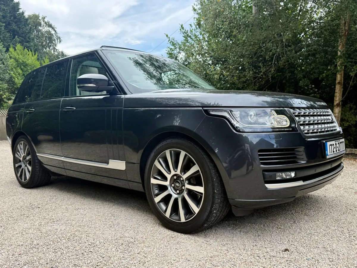 Land Rover Range Rover 3.0 TDV6 VOGUE - Image 1