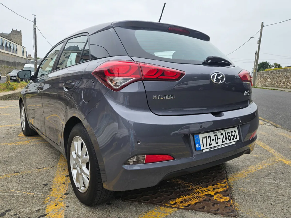 Hyundai i20 ** DEPOSIT TAKEN ** SE MPI 83BHP 5DR 8 - Image 4