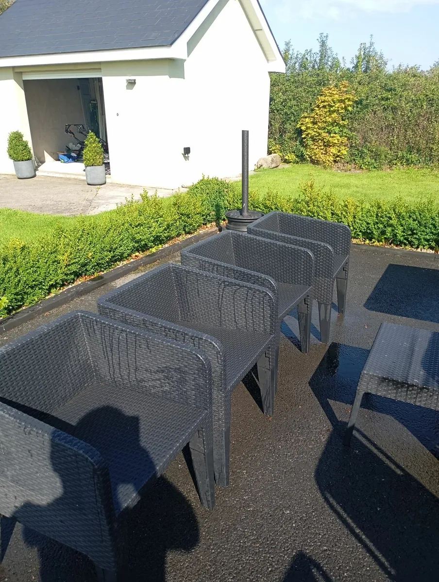 Rattan outdoor furniture - Image 2