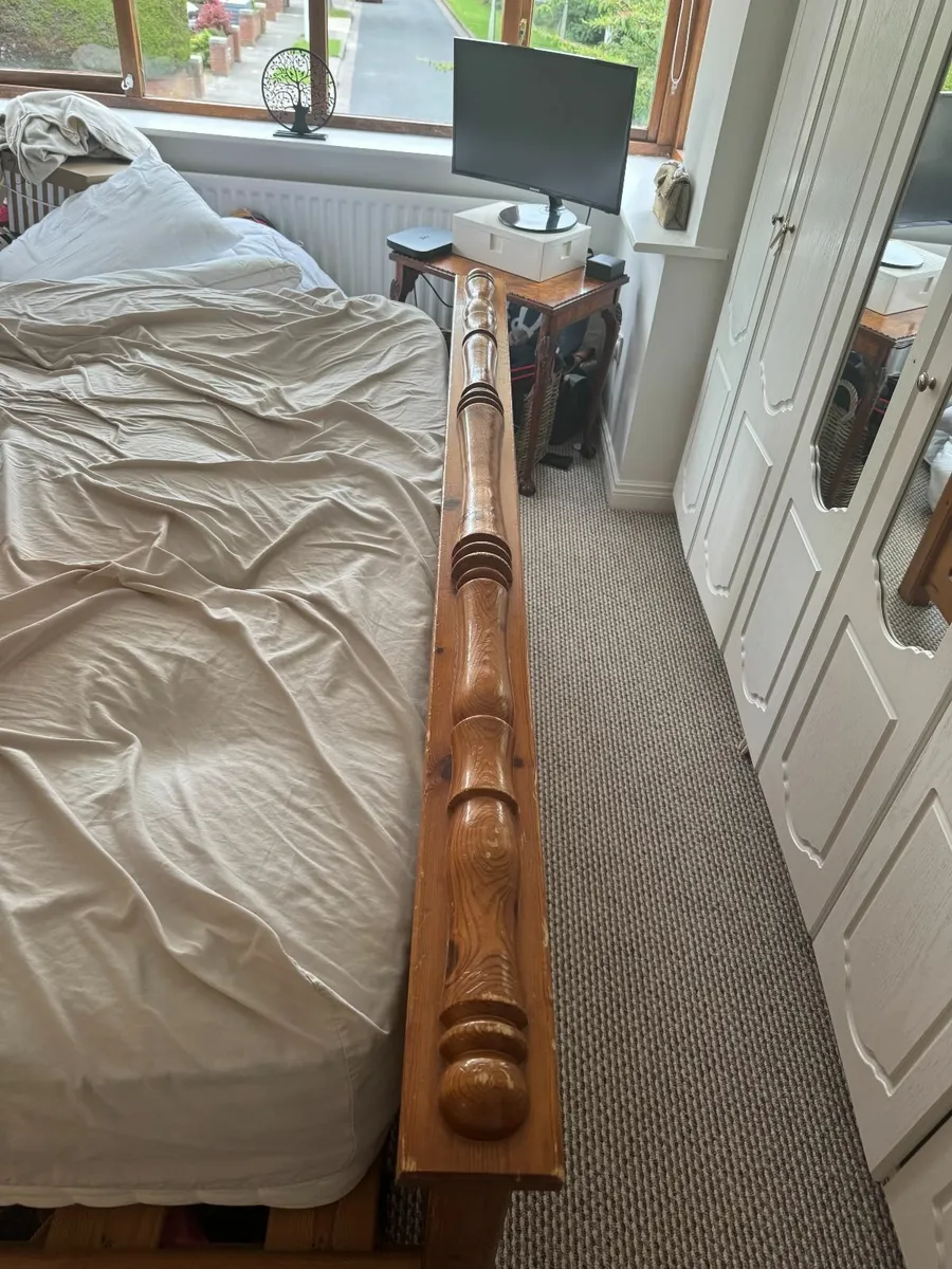 Solid Oak Super King  size bed just frame - Image 3