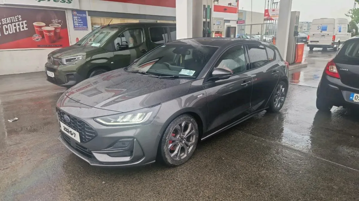 Ford Focus - Image 1
