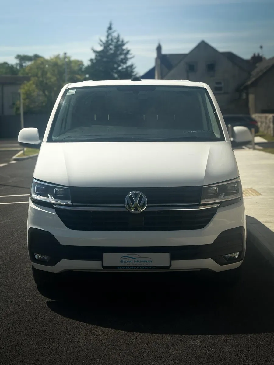 Volkswagen Transporter 2024 - Image 1