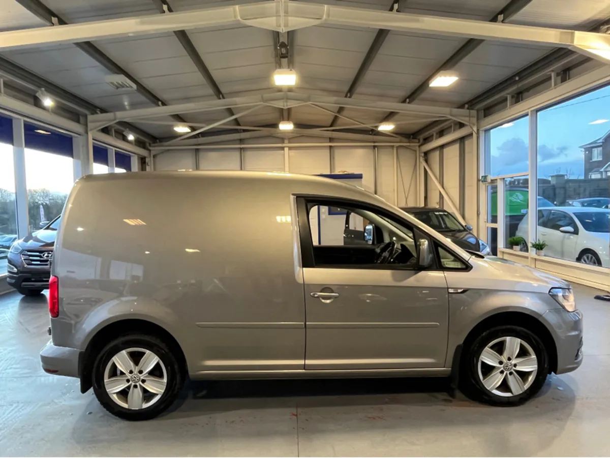 Volkswagen Caddy PV HIGHLINE TDI 150HP D6F 5DR AUT - Image 3