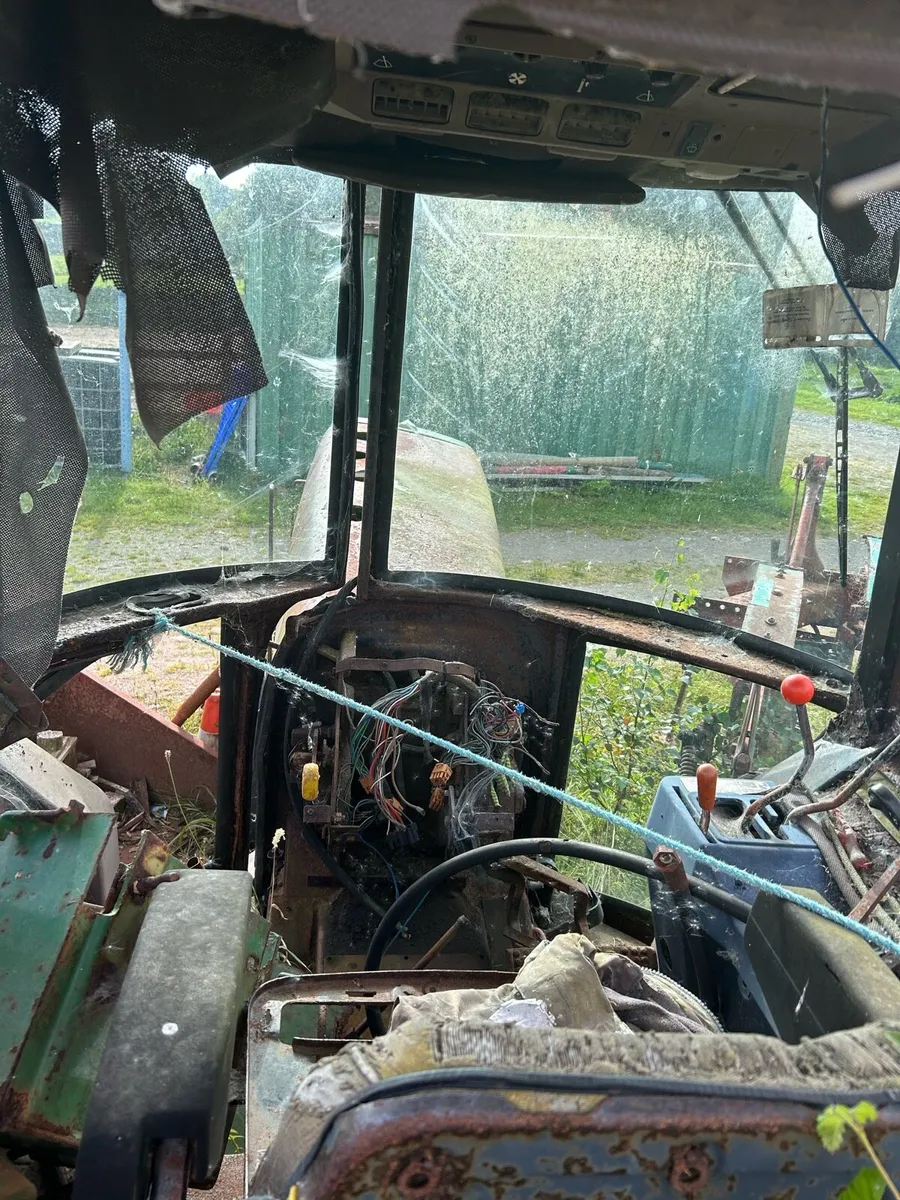 John Deere 2140 SCRAP - Image 4