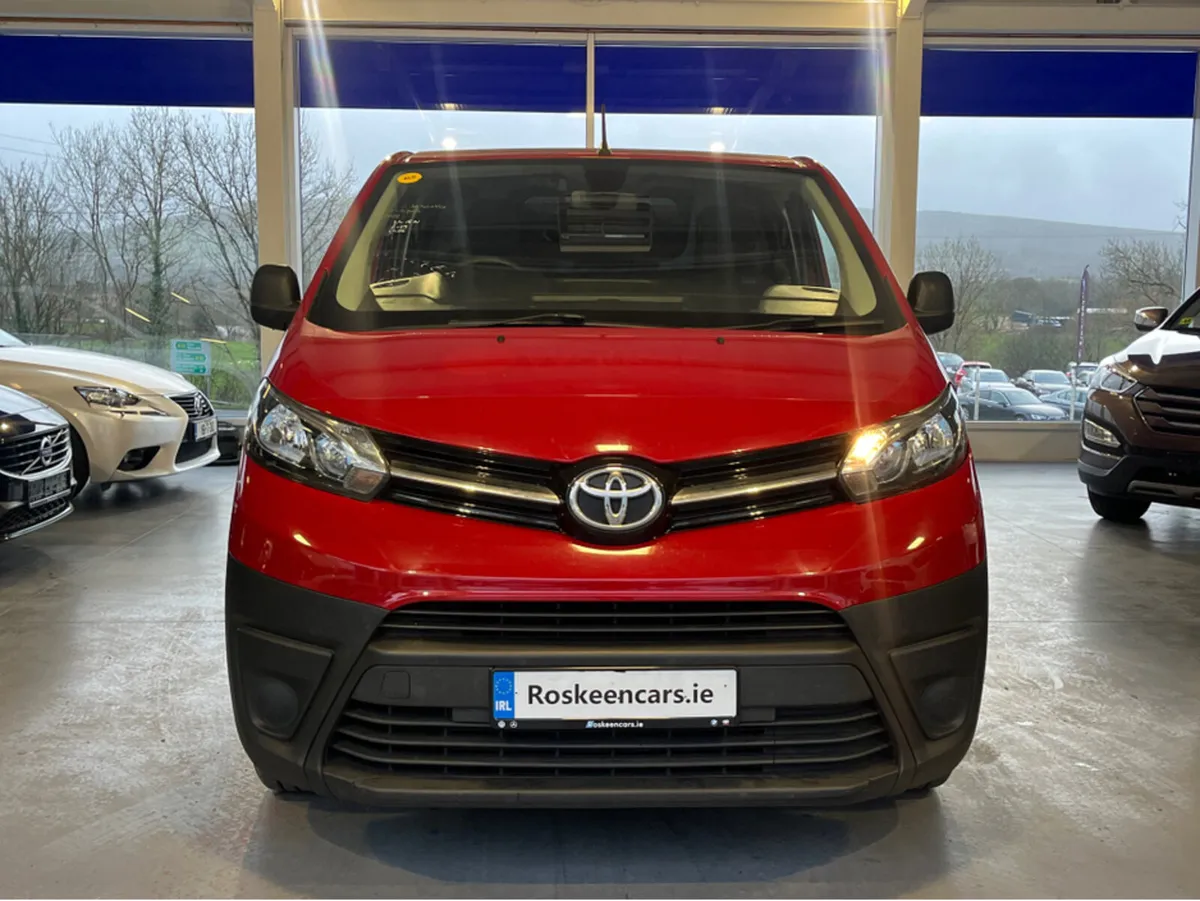 Toyota Proace ICON 2.0 diesel - Image 2
