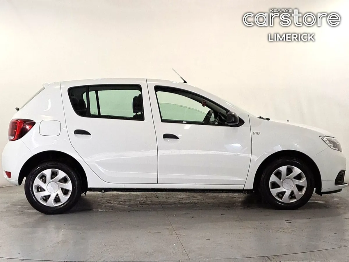 Dacia Sandero SCe 75 Alternative - Image 2
