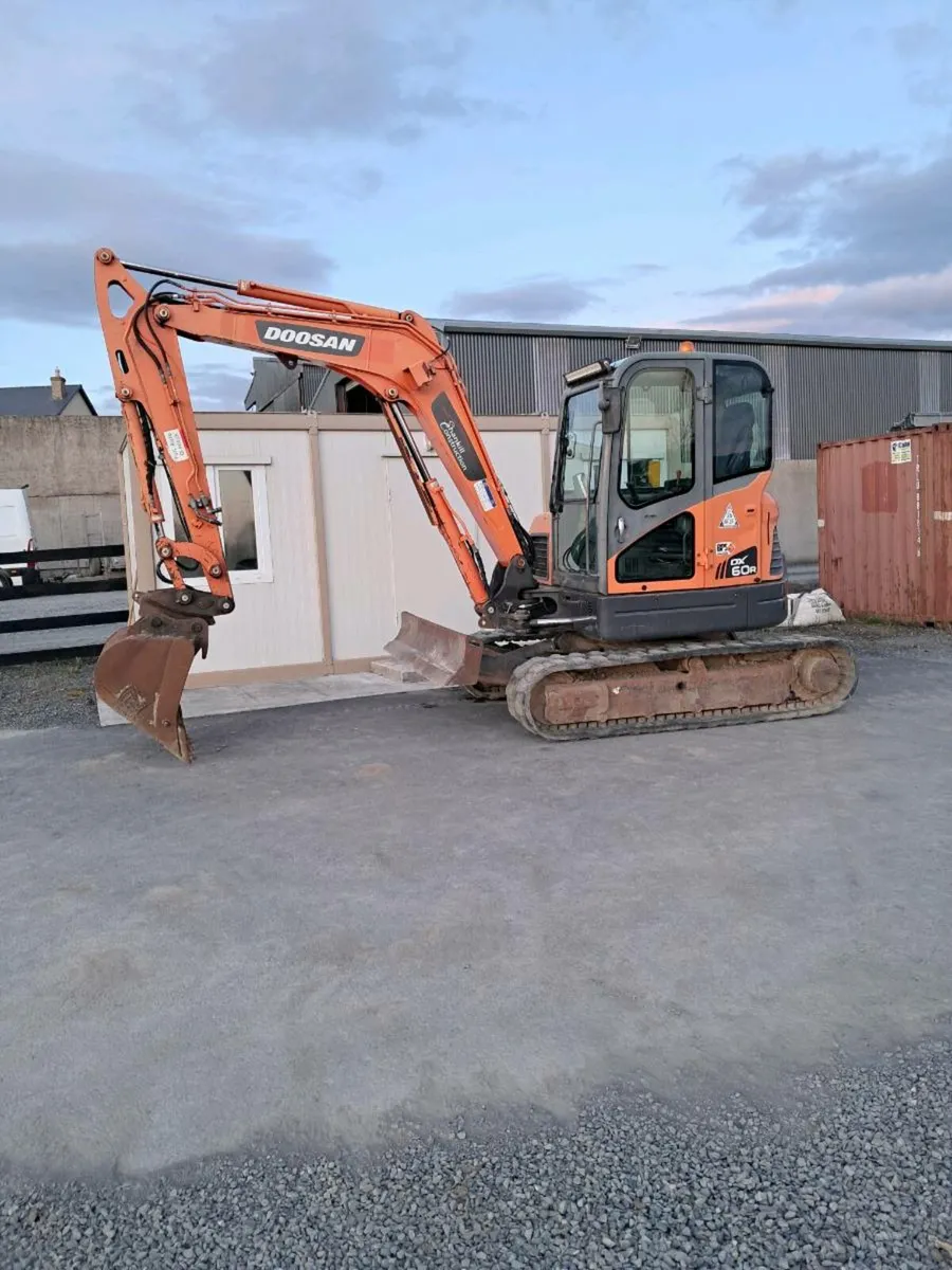 Doosan dx60r - Image 2