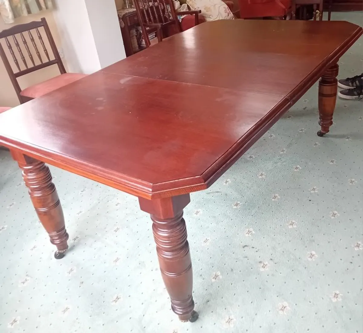Dining - Image 2