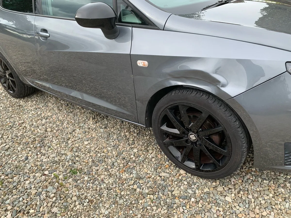 2015 Seat Ibiza FR Black edition 1.2 tsi petrol - Image 2