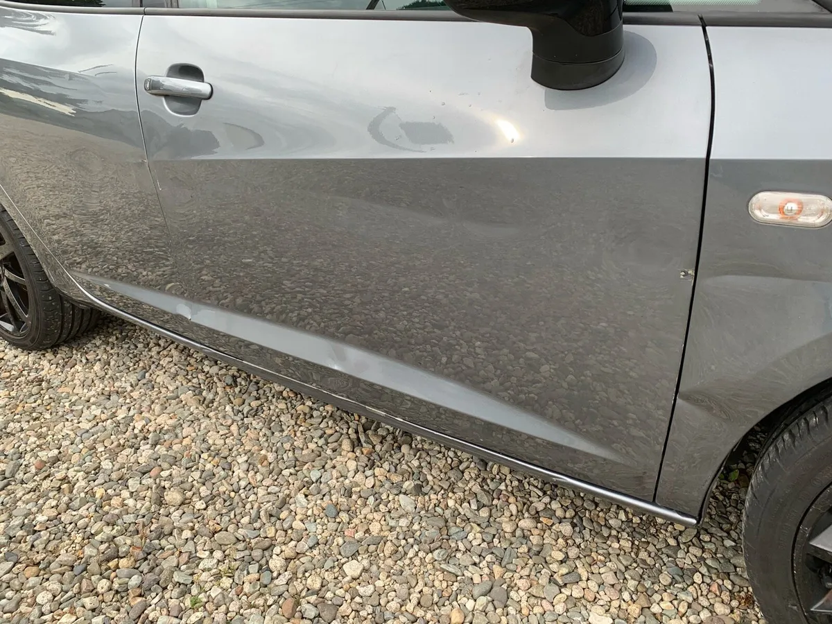 2015 Seat Ibiza FR Black edition 1.2 tsi petrol - Image 3