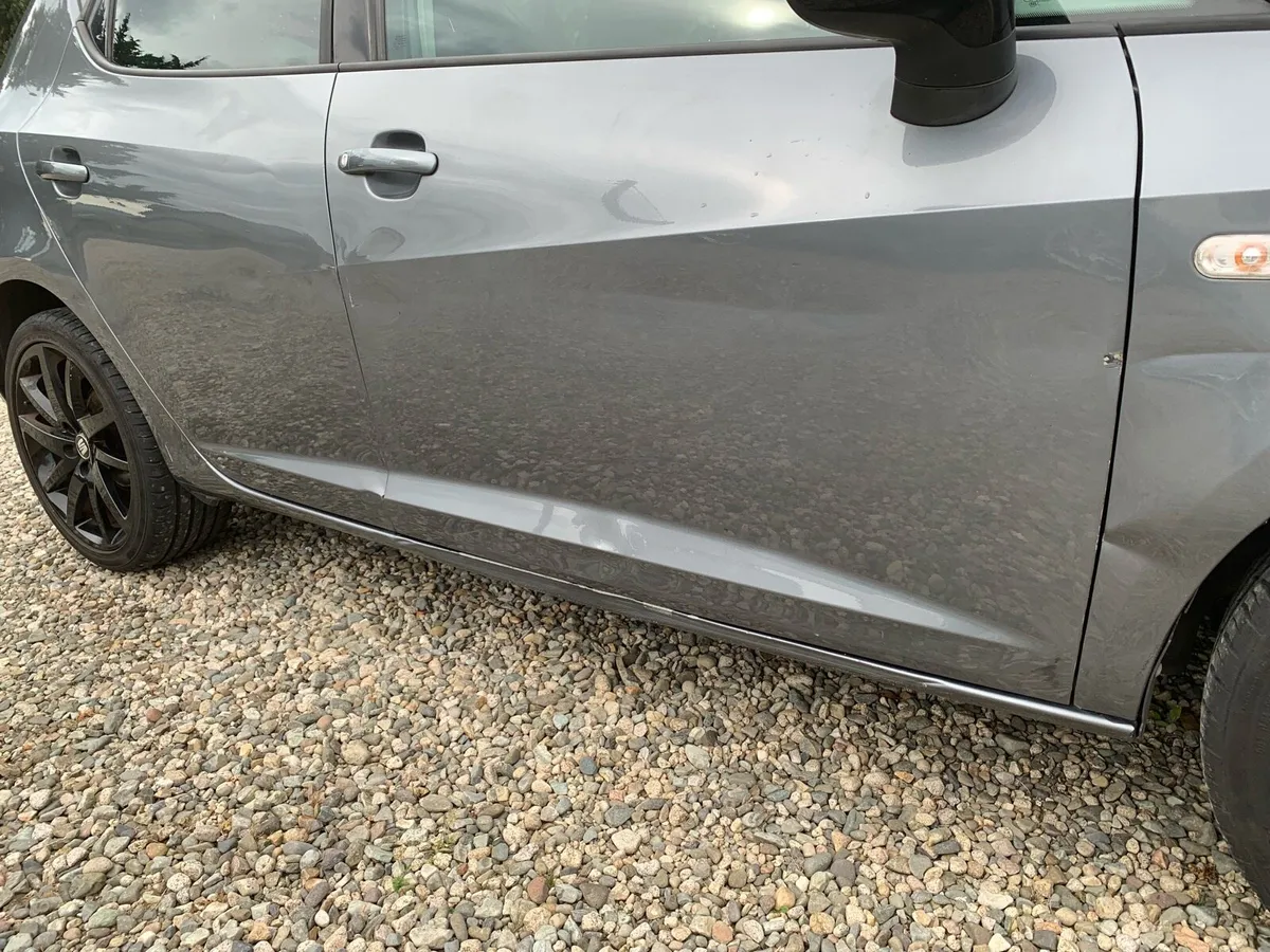 2015 Seat Ibiza FR Black edition 1.2 tsi petrol - Image 4