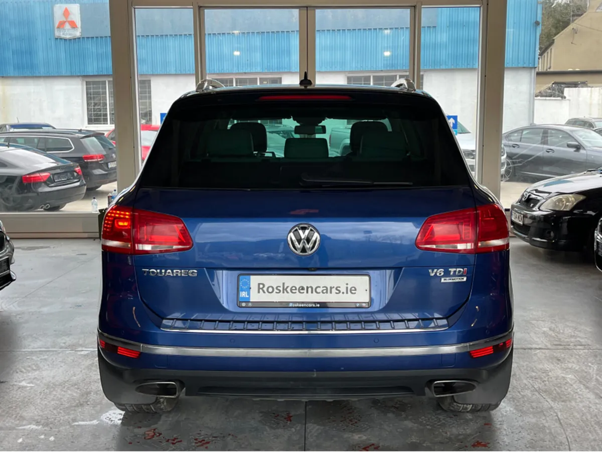 Volkswagen Touareg 3.0 TDI 262Bhp R line AUTO Crew - Image 4