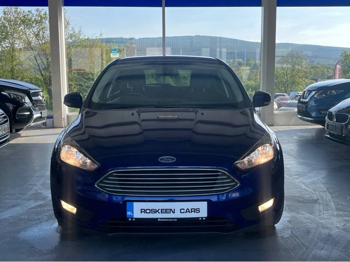 Ford Focus ZETEC 1.5 TDCI 120 bhp - Image 4