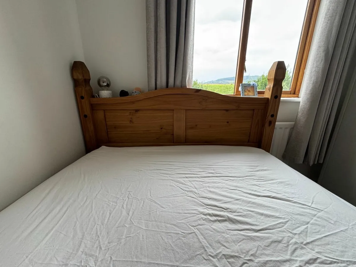 Double Mexican Pine bed - Image 3