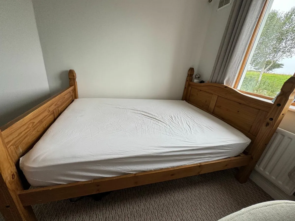 Double Mexican Pine bed - Image 1