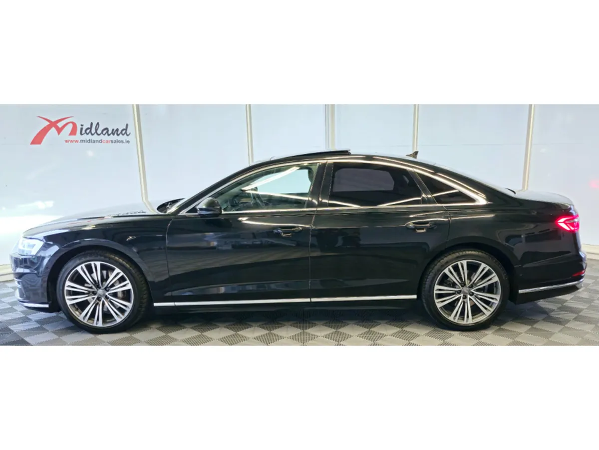 Audi A8 50TDI * 286HP *PAN ROOF**BEIGE LEATHER** - Image 4