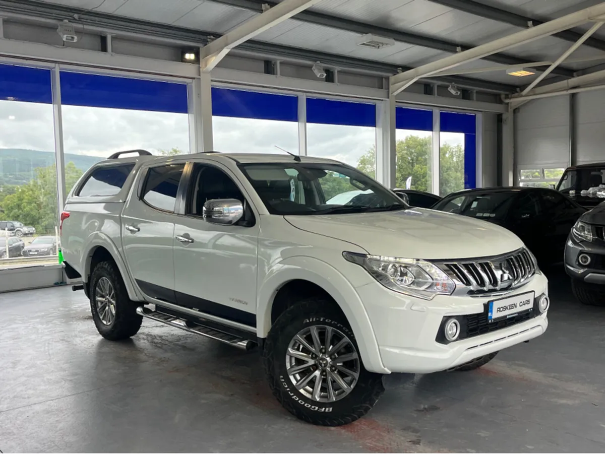 Mitsubishi L200 WARRIOR DCB DI-D 4X4 - Image 1