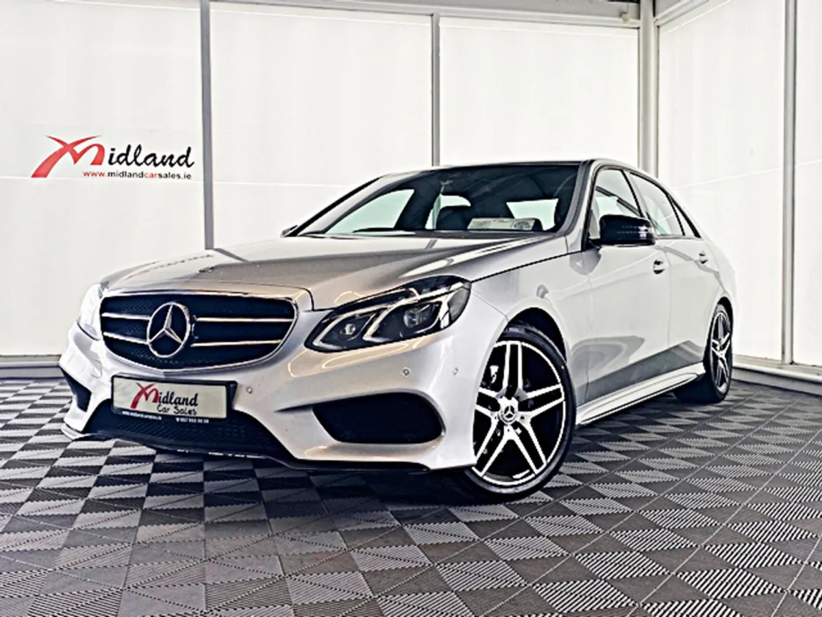 Mercedes-Benz E-Class E220D  AMG NIGHT EDITION - Image 4