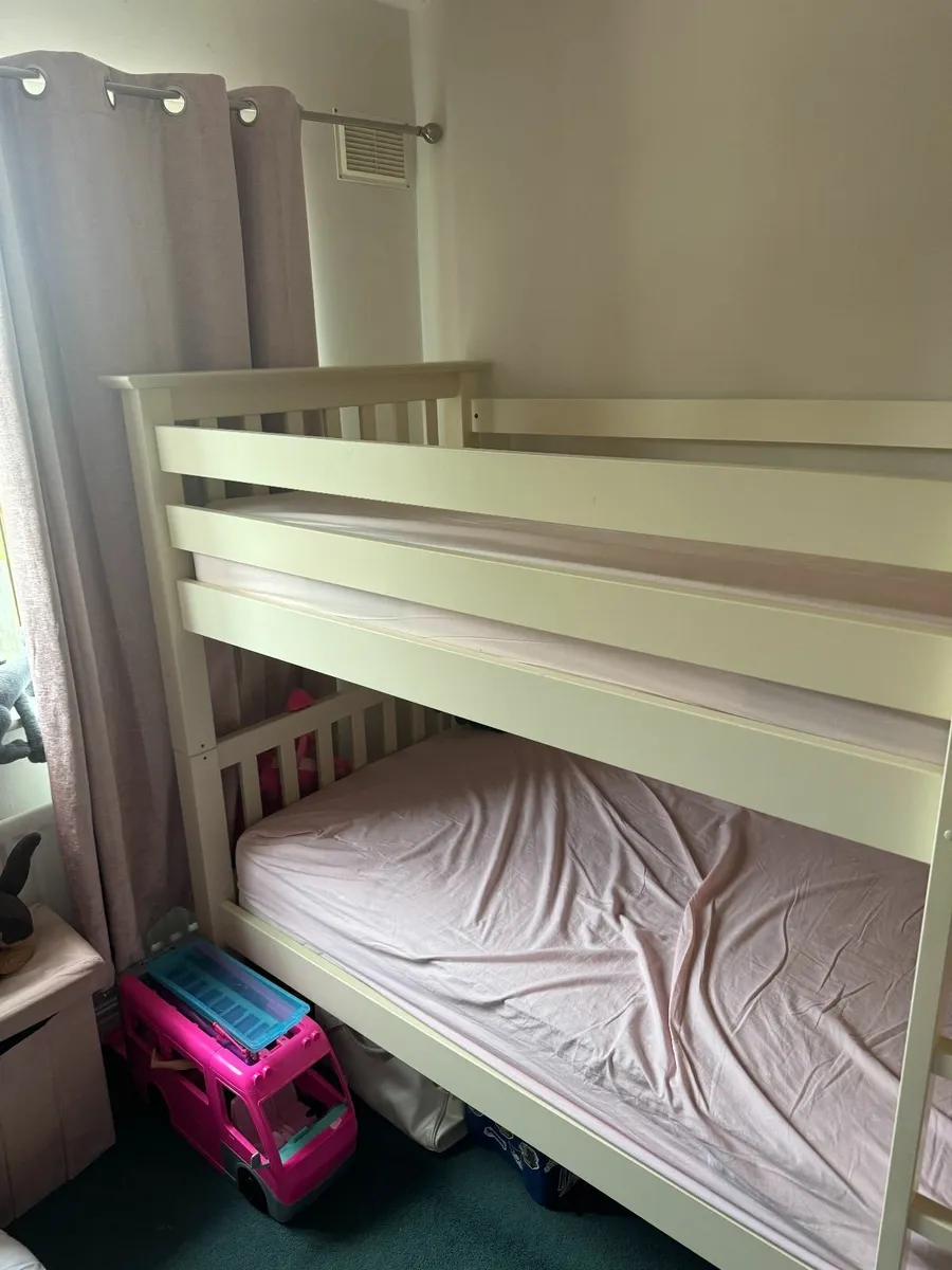 Cream Solid wood Bunkbeds with mattresses - Image 1
