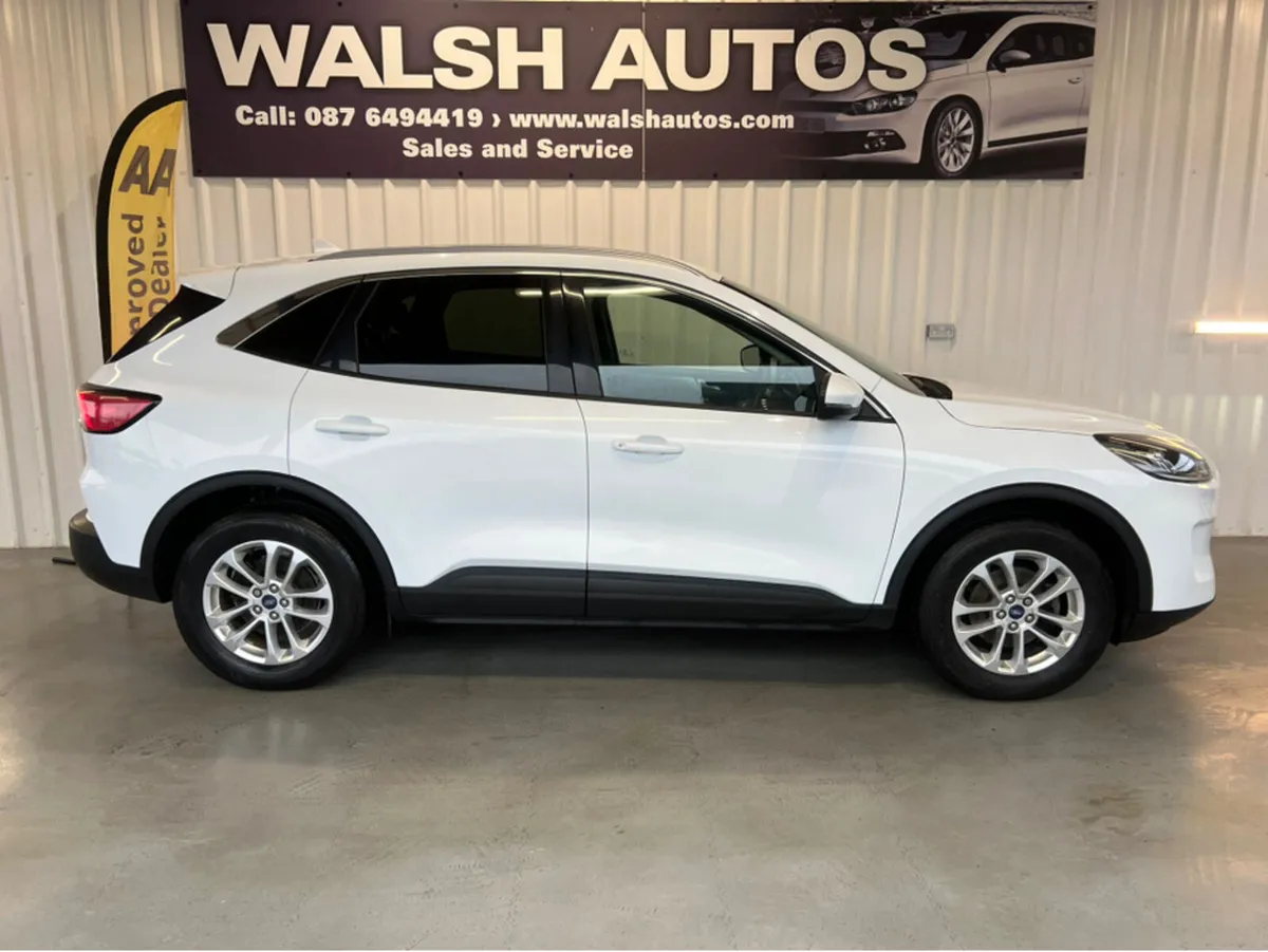Ford Kuga TITANIUM 5DR 1.5 TD 120 S6.2 M6 F - Image 3