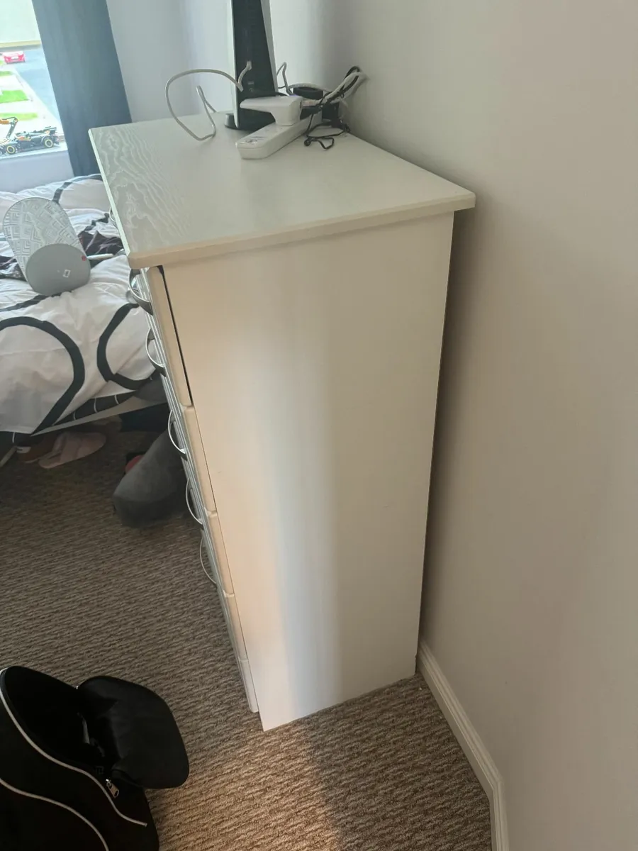 Two Cream Chester Drawers - Image 1
