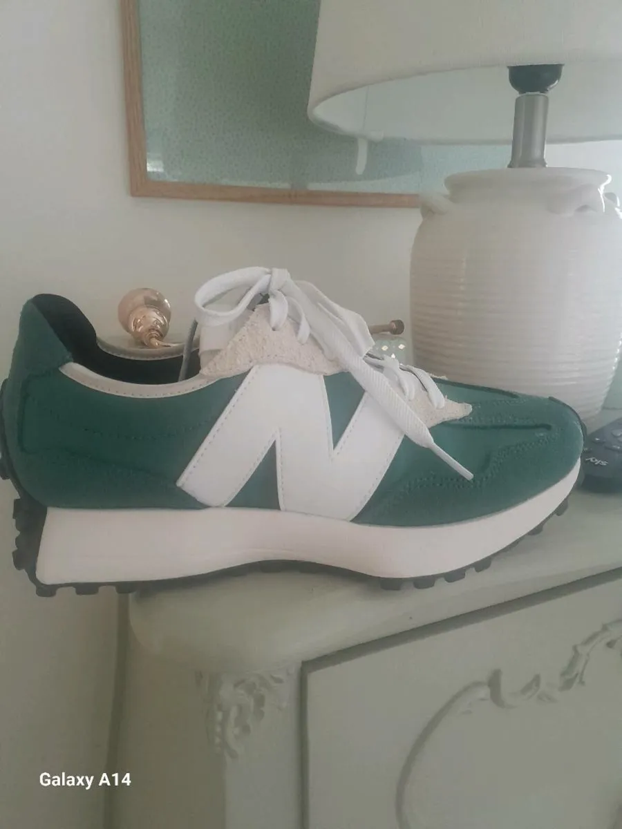Runners - Image 2