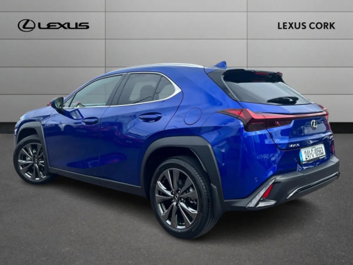 Lexus UX UX300H F SPORT DESIGN - Image 3
