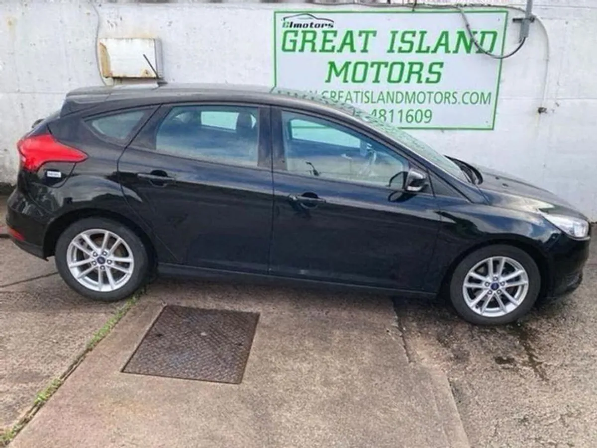 Ford Focus 1.5 Style Hatchback Diesel Manual (95bh - Image 4