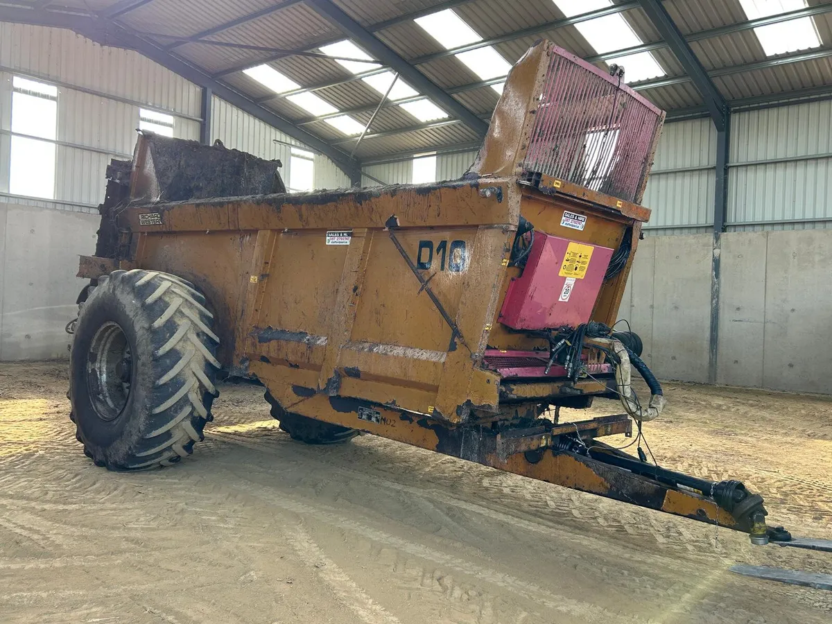 2012 Richard Western D10 c/w spreading deck - Image 1