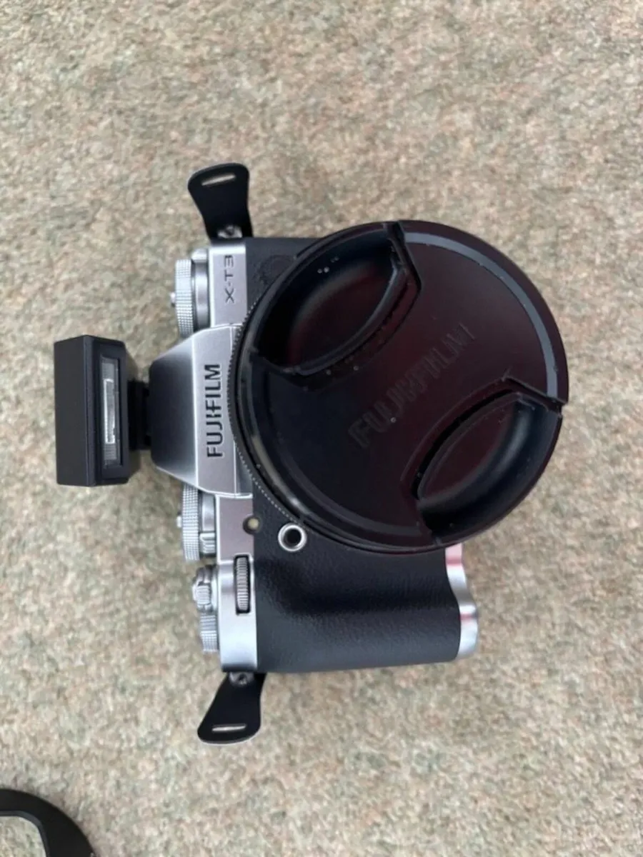 Fujifilm X-T3 Kit with Body, Lens, Bag, Filters - Image 3