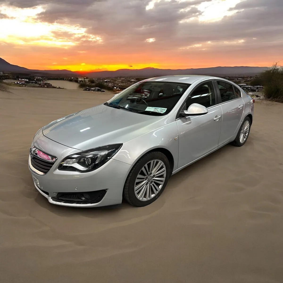 Vauxhall Insignia 2.0 CDTI ECOFLEX DESIRE DESIGN L - Image 4