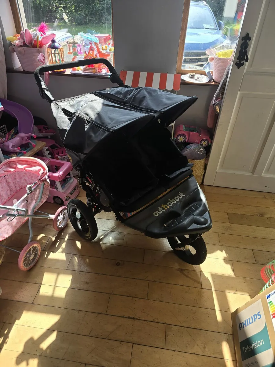 Out n about Double Nipper - Image 1