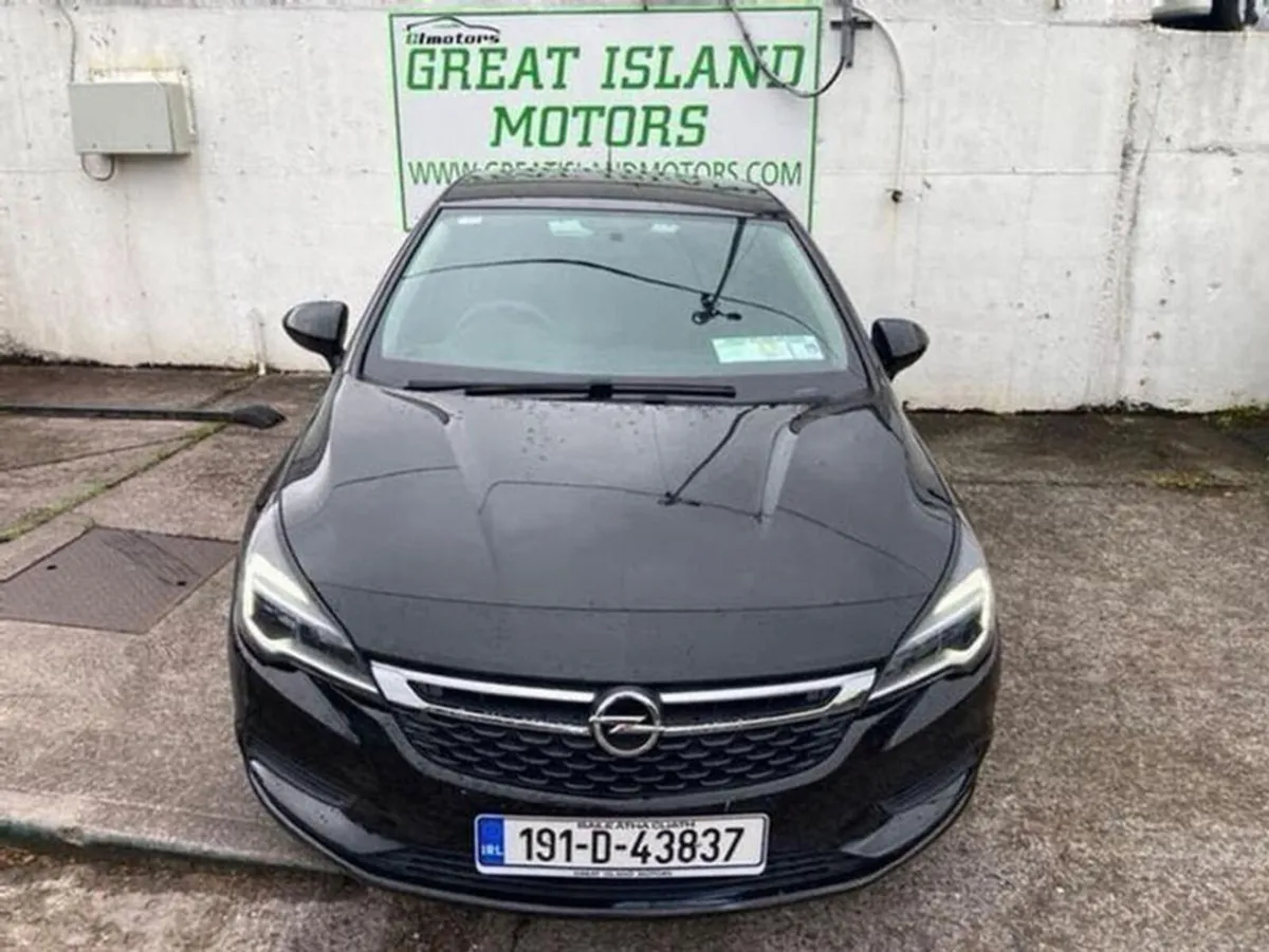 Opel Astra 1.0 S Hatchback Petrol Manual (105bhp) - Image 4